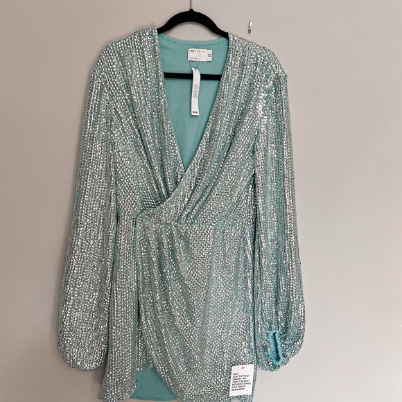 New ASOS DESIGN Wrap Mini Dress with Volume Sleeve in Mint Sequin - Picture 7 of 14